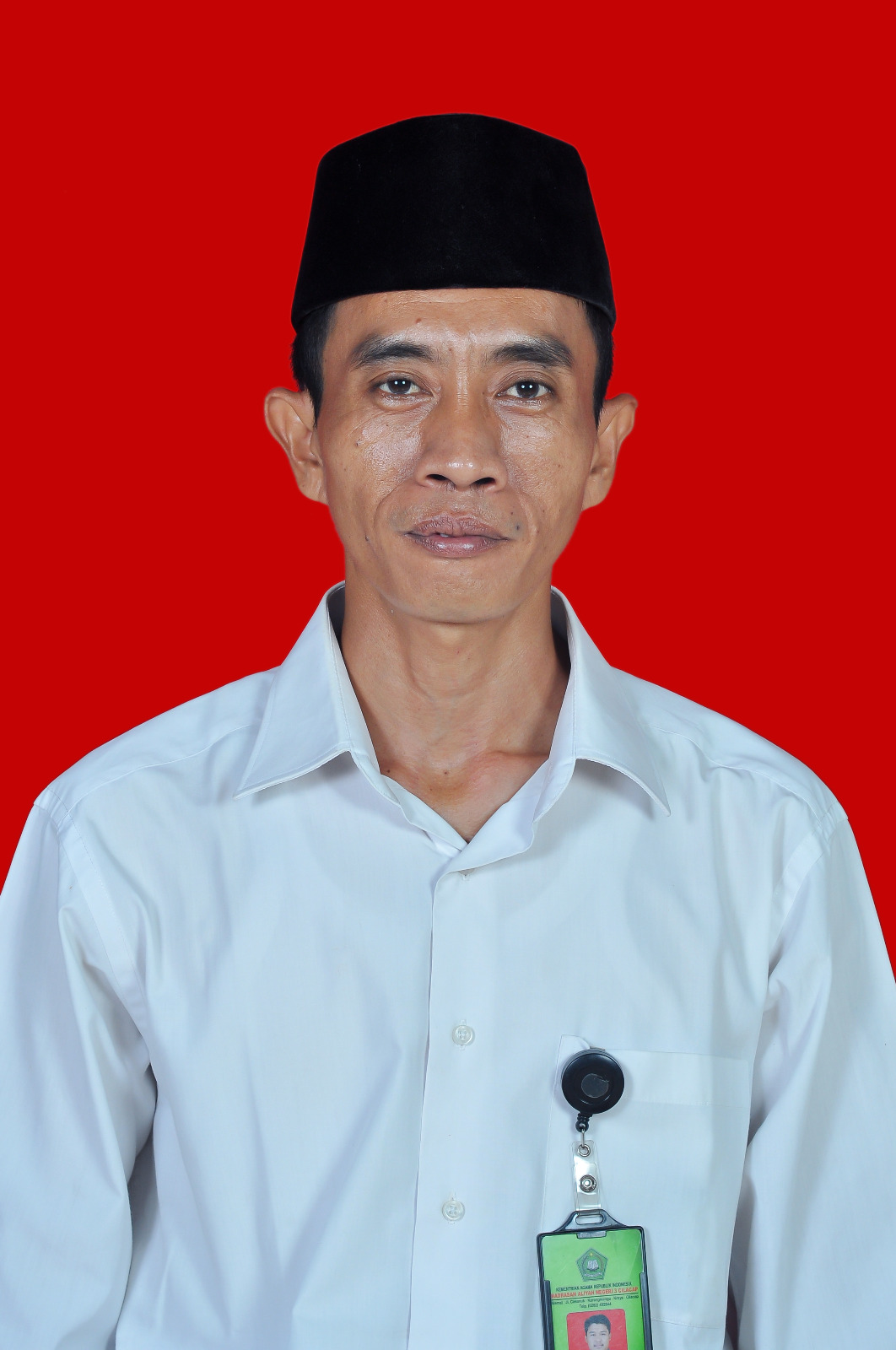 <span  class="uc_style_uc_tiles_grid_image_elementor_uc_items_attribute_title" style="color:#ffffff;">H.M. Badrul Kirom, S.Pd</span>