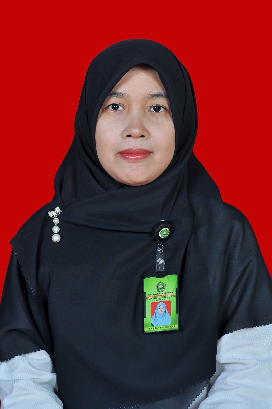 <span  class="uc_style_uc_tiles_grid_image_elementor_uc_items_attribute_title" style="color:#ffffff;">Nurulita Khisbihah, S.Pd</span>